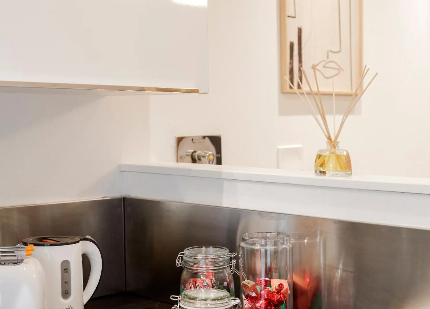 Casa Alessia - Romantic Urban Retreat With Terrace Florence